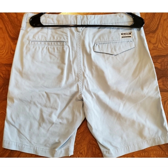 Billabong Blue Flat Front Shorts, Size 31 - Picture 2 of 3